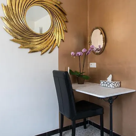 La Porte Du Sud - Chambres D'hotes Bed & Breakfast Le Peage-de-Roussillon